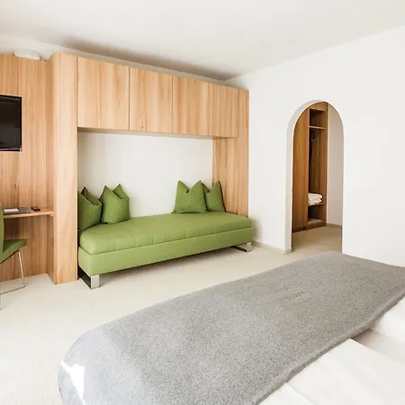 Hotel Superior Alpenhof 4*